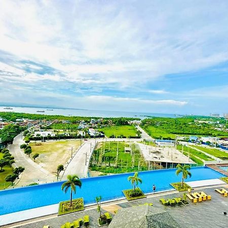 Mactan Newtown Boulevard Lapu-Lapu City Bagian luar foto