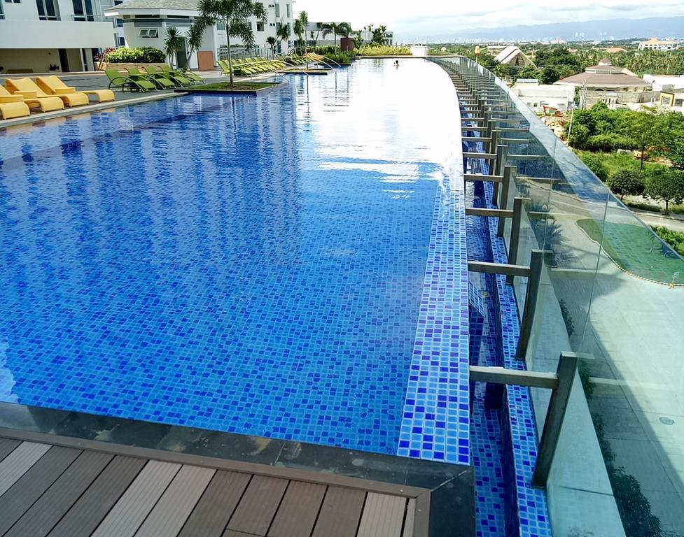 Mactan Newtown Boulevard Lapu-Lapu City Bagian luar foto